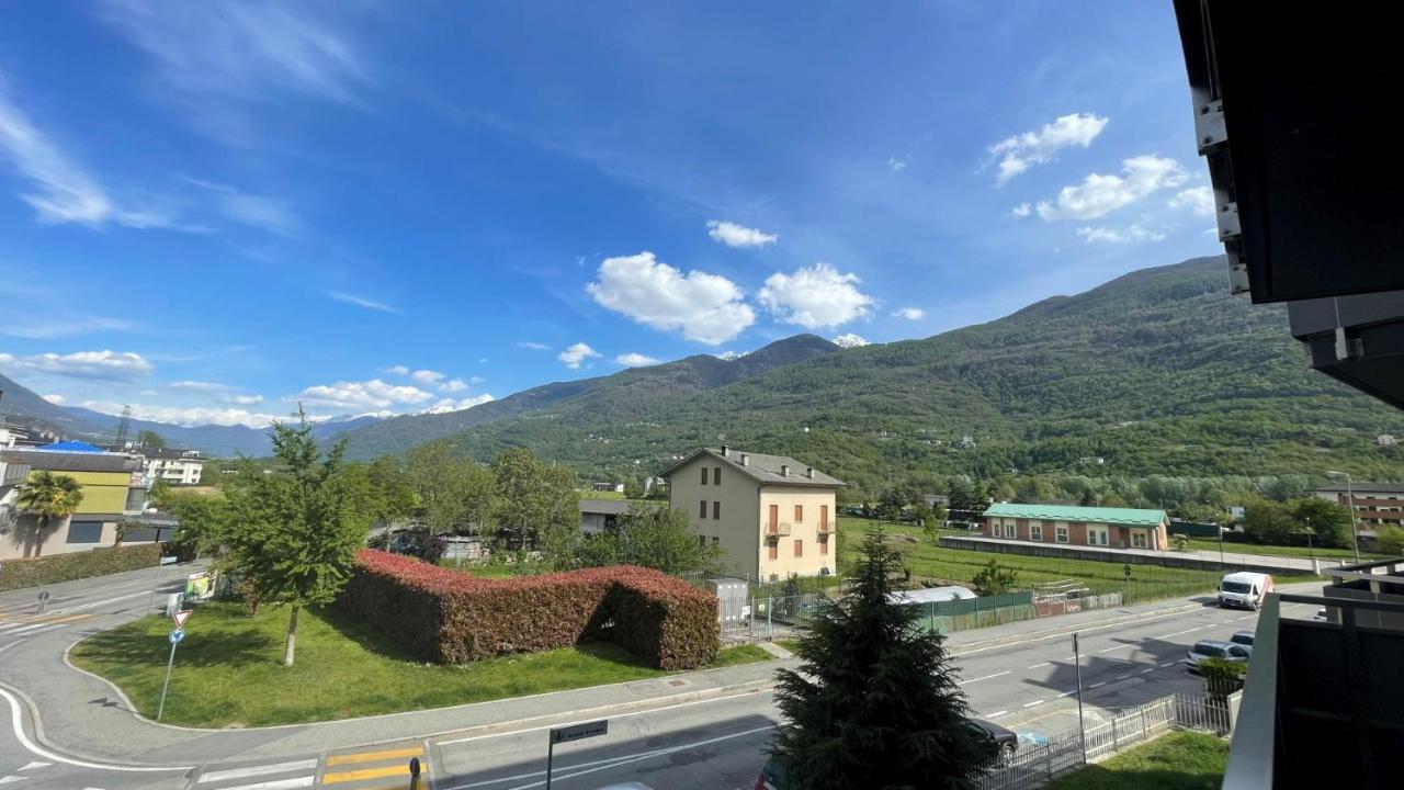 Appartamento La Baita Case Sondrio Fiume - Affitti Brevi Italia Dış mekan fotoğraf